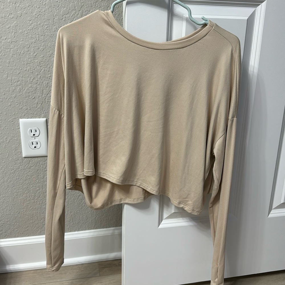 Cropped long sleeve